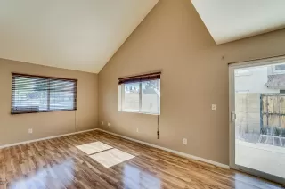 Photo #2: 6139346 Listing