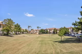 Photo #4: 6139372 Listing