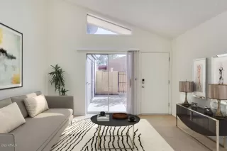 Photo #1: 6139405 Listing 