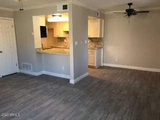 Photo #6: 6139423 Listing