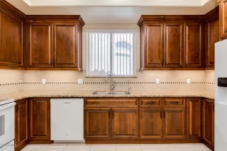 Photo #6: 6139433 Listing 