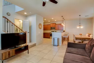 Photo #6: 6139479 Listing