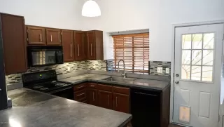 Photo #3: 6139639 Listing 