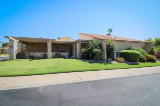 Photo #3: 6139735 Listing