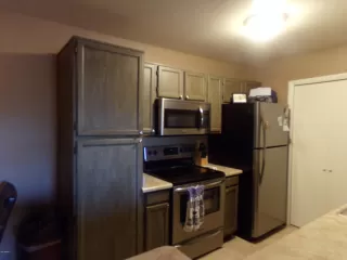 Photo #4: 6139776 Listing