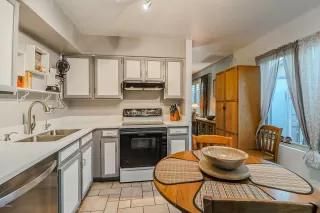 Photo #5: 6139847 Listing 