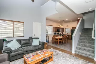 Photo #6: 6140002 Listing 