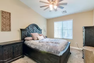 Photo #2: 6140043 Listing 