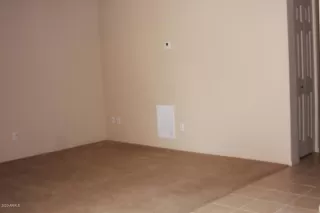 Photo #5: 6140078 Listing