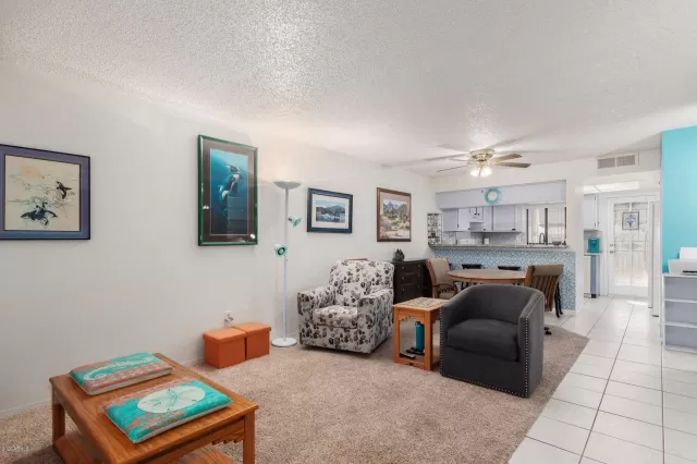 MLS: 6140134 Condo For Sale