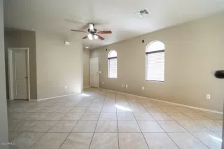 Photo #5: 6140144 Listing