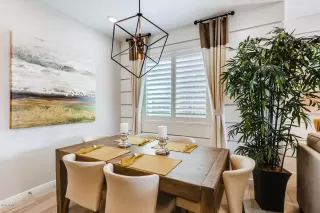 Photo #6: 6140183 Listing