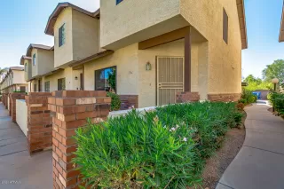 Photo #3: 6140210 Listing 