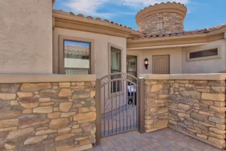 Photo #1: 6140232 Listing 