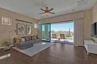 Photo #5: 6140232 Listing 