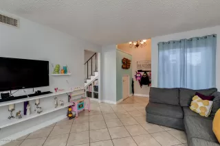 Photo #4: 6140234 Listing 