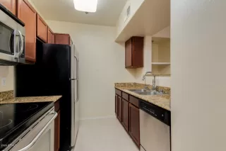 Photo #5: 6140317 Listing 