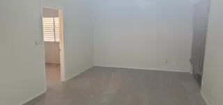 Photo #3: 6140405 Listing