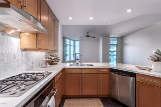 Photo #6: 6140443 Listing 