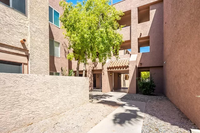 MLS: 6140492 Condo For Sale