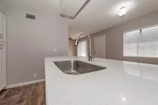 Photo #4: 6140608 Listing 