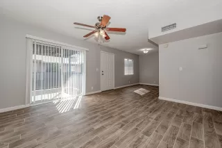 Photo #6: 6140608 Listing 