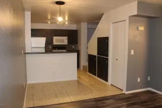 Photo #6: 6140695 Listing