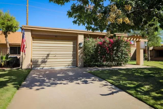 MLS: 6140752 Condo For Sale