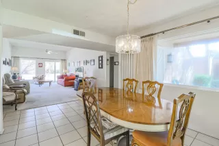 Photo #5: 6140752 Listing