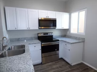 Photo #4: 6140759 Listing