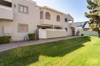 Photo #4: 6140818 Listing 
