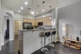 Photo #6: 6141144 Listing 