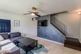 Photo #3: 6141169 Listing 