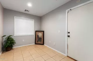 Photo #3: 6141175 Listing