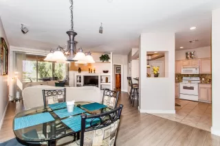 Photo #3: 6141229 Listing