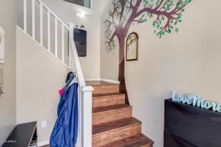 Photo #4: 6141246 Listing