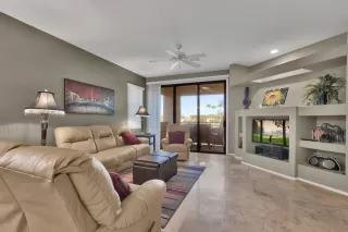 Photo #6: 6141249 Listing