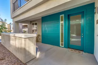 Photo #5: 6141308 Listing