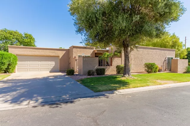 MLS: 6141455 Condo For Sale