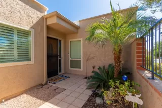 Photo #2: 6141455 Listing