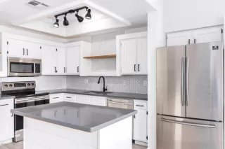 Photo #1: 6141488 Listing