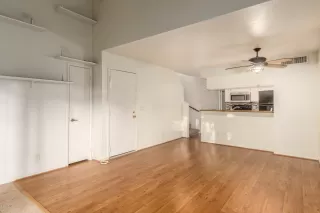 Photo #1: 6141700 Listing 