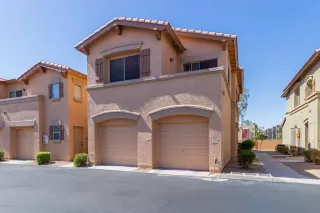 Photo #3: 6141707 Listing