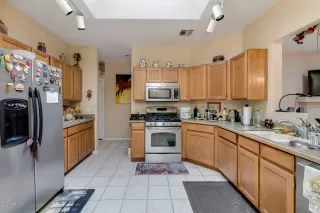 Photo #1: 6141836 Listing 