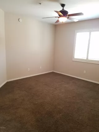 Photo #6: 6141842 Listing