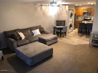 Photo #3: 6141912 Listing