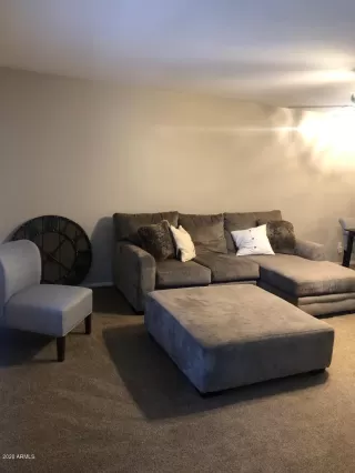 Photo #4: 6141912 Listing