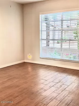 Photo #5: 6141973 Listing