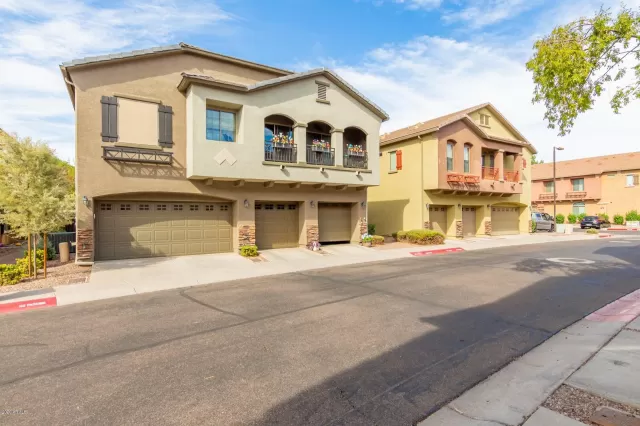 MLS: 6142030 Condo For Sale