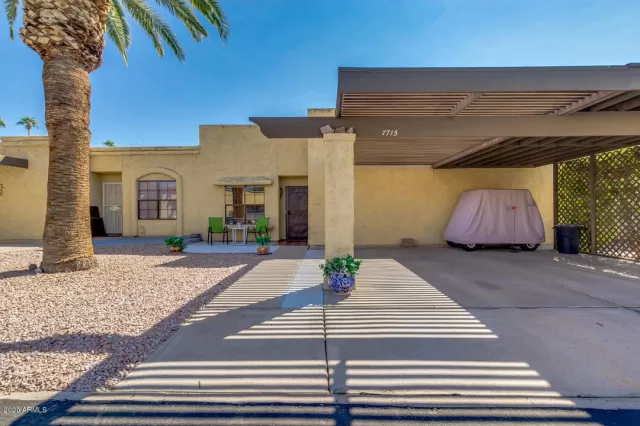 MLS: 6142164 Condo For Sale